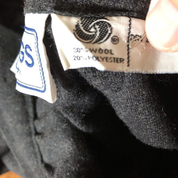 Vintage Briggs black wool knee length skirt in size 14 - Picture 3 of 4